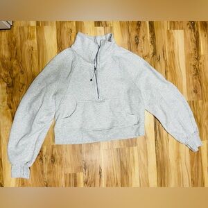 Lululemon Ultra Light Grey XS/S Scuba Oversized Funnel-Neck Half Zip